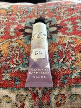 D53  1 Bath and Body Works hand cream 1 oz gingham vibrant shea butter